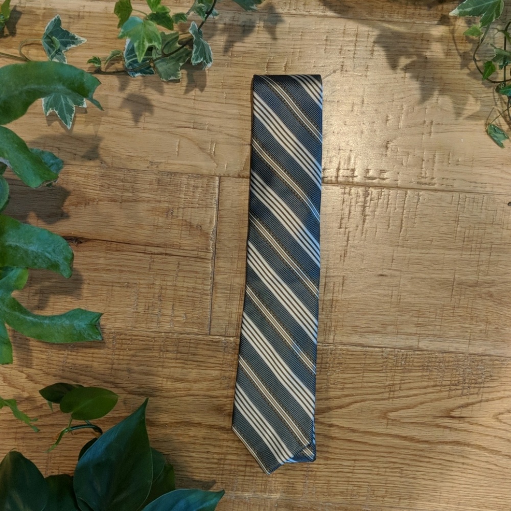 Tie
